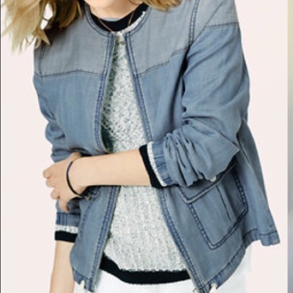 Lou & Grey Zipper-front Casual 2-tone denim jacket - Picture 1 of 8